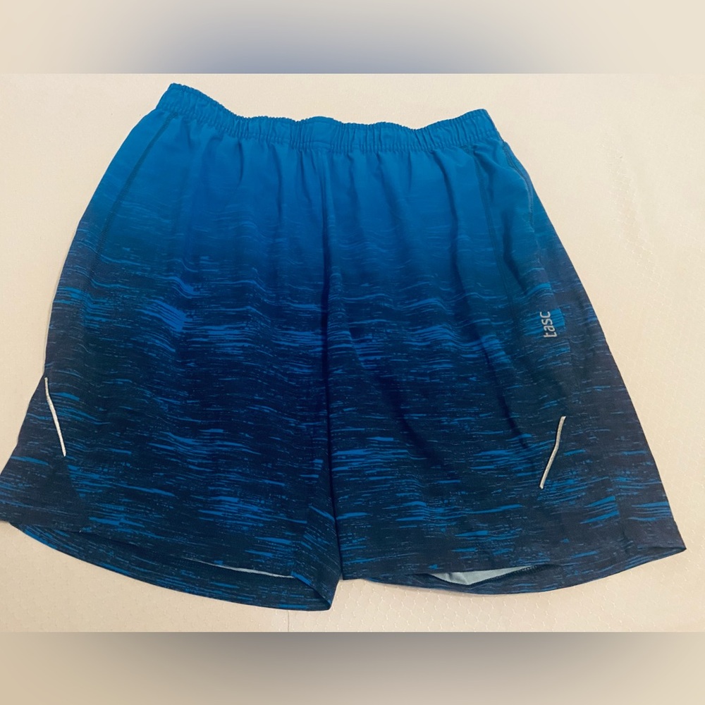 TASC Blue Gradient Men's Shorts, Size L